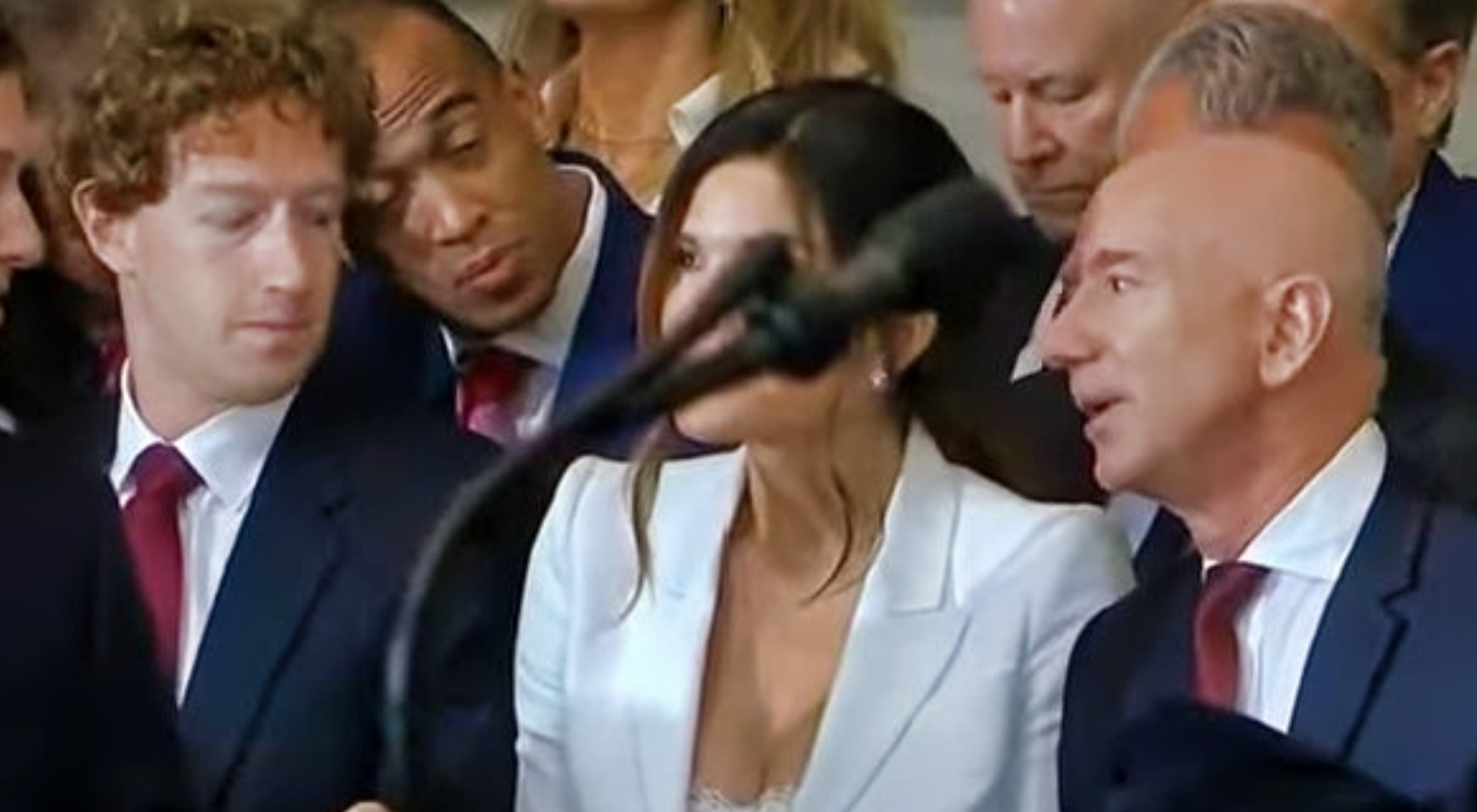 Mark Zuckerberg Caught Staring At Lauren Sanchez S Cleavage