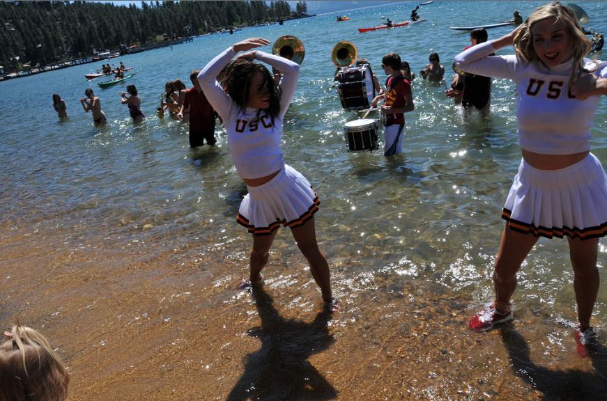 USC Song Girls Get Wet In Lake Tahoe (Pics) | Total Pro Sports - 871 x 576 jpeg 126kB