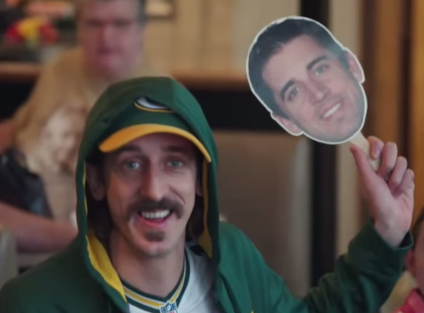 Aaron Rodgers Doppelganger Tries to Fool the People of Green Bay ...