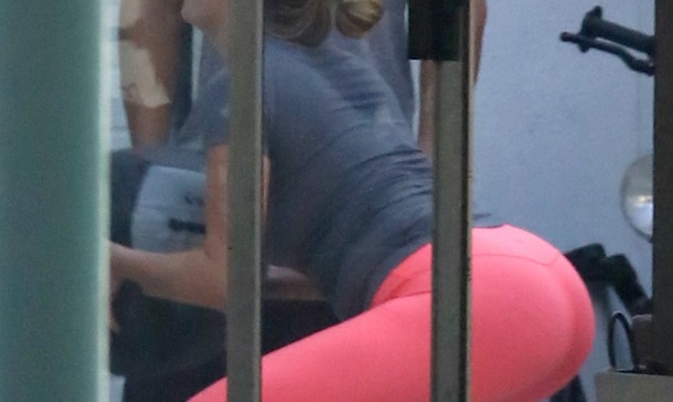 Wanna See Kate Upton Working Out Her Butt? (Pics) | Total ... - 610 x 364 jpeg 49kB