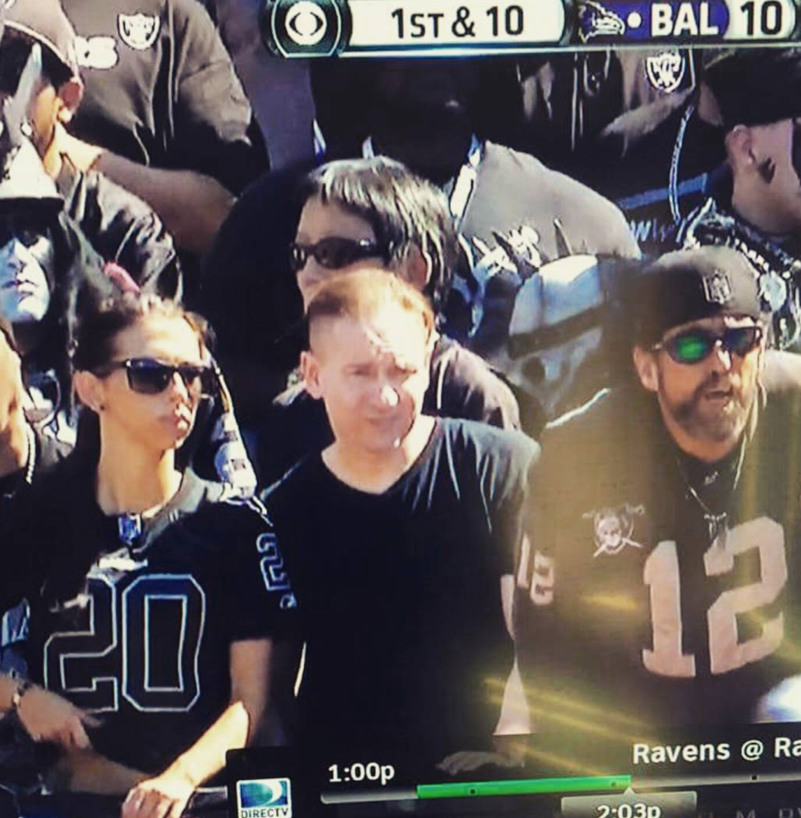 This Hot Oakland Raiders Fan Is Making The Internet Go Crazy Pics