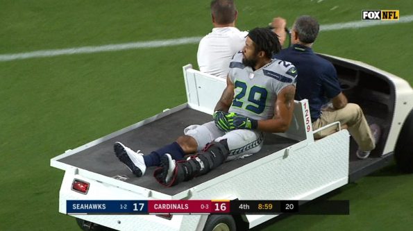 Earl Thomas Gets Carted Off Field After Non Contact Injury