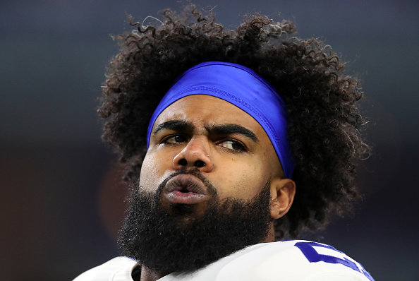 Ezekiel Elliott Arrives Back In Cabo With Brand New Haircut After the ...