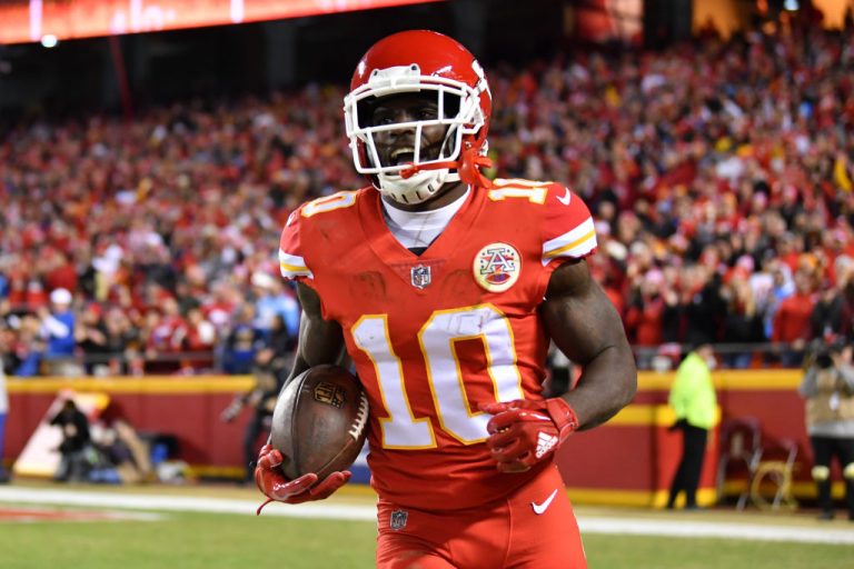 Tyreek Hill’s Speed While Running Uphill Is Absolutely Unreal (VIDEO)