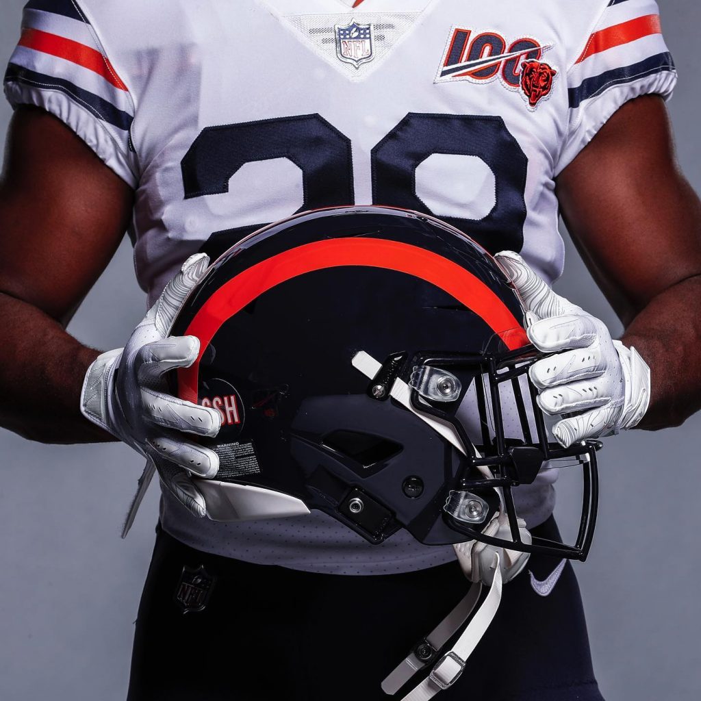 Chicago Bears Unveil Amazing Throwback Uniforms That Will ... - 1024 x 1024 jpeg 148kB