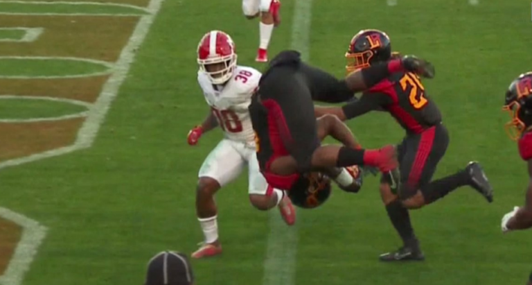 LA Wildcats RB Martez Carter Does Front Flip To Score TD After ...