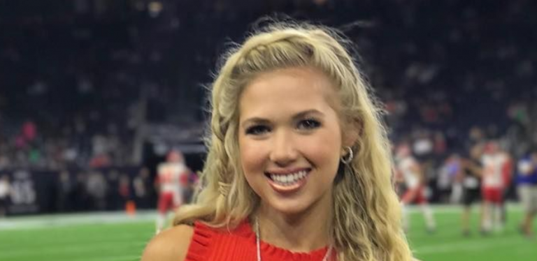 Chiefs Heiress Gracie Hunt Celebrates July 4th With Eye-Popping ...