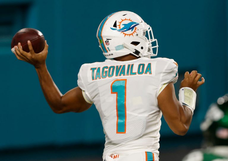 Tua Tagovailoa Sits On The Field After Playing In 1st NFL Game To Soak