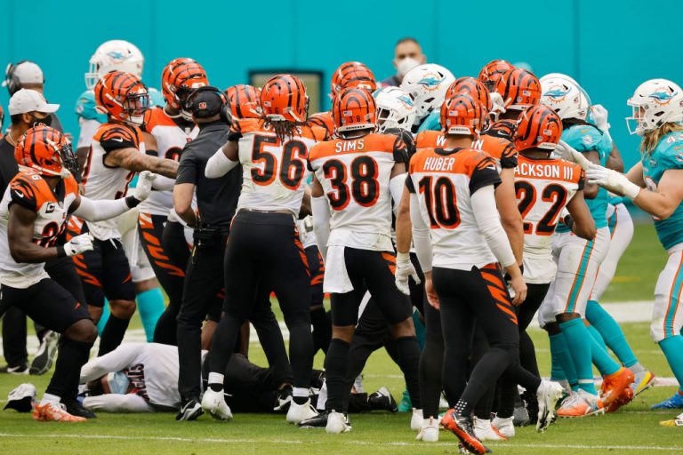 Photo From Sunday's Game Show Entire Bengals OLine