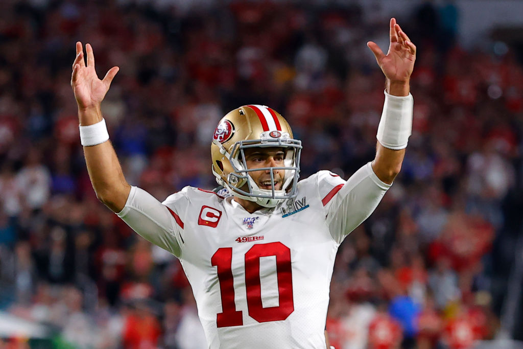 REPORT: Patriots ‘Working’ On Trade & New Contract For QB Jimmy Garoppolo