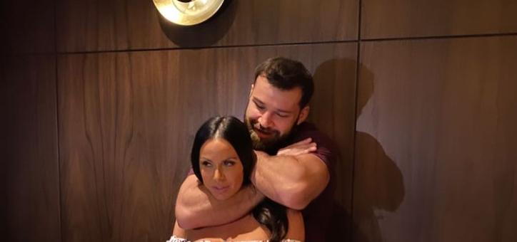 724px x 340px - Porn Star Kendra Lust Teases UFC Fighter Julian Marquez For Not Being Able  To Choke Her Out (PICS)