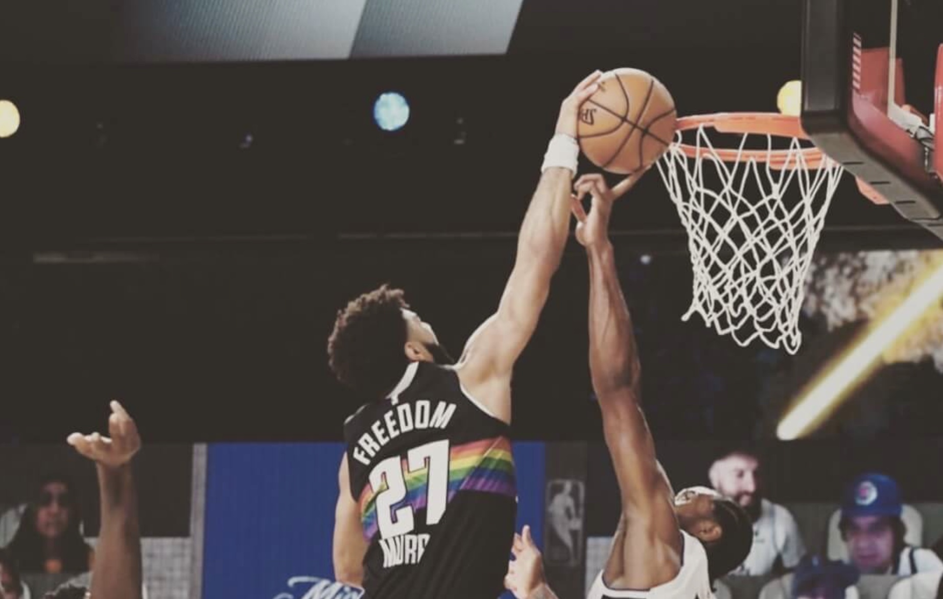 Kawhi Leonard’s Hands Are Massive: How Big Are They Exactly?