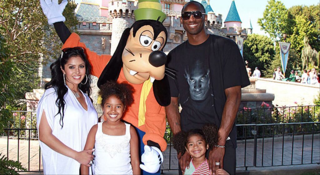 Kobe Bryant and his children at Disneyland