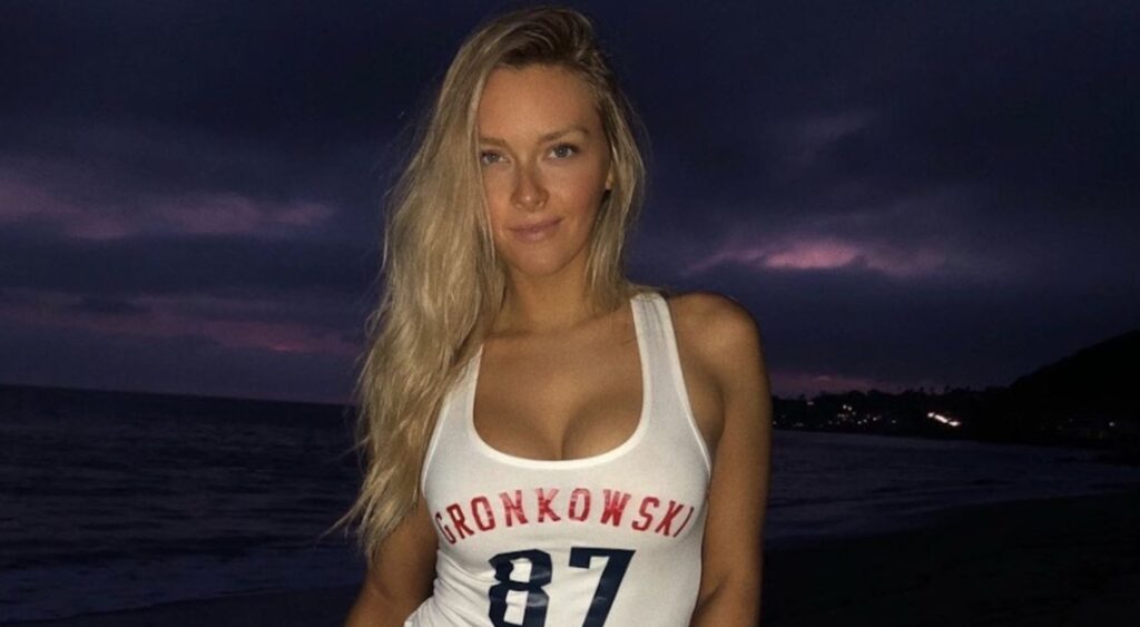 rob gronkowski wife girlfriend camille kostek