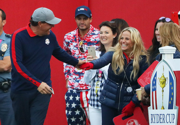 Meet Amy Mickelson, Wife Of Golfer Phil Mickelson