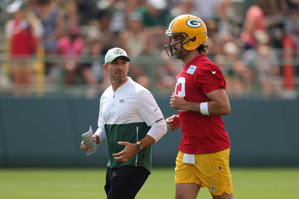 Packers Coach Matt LaFleur Wants to Educate Fans About 'The Wave'