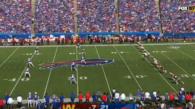 That's sewage': Pipe bursts over fans' heads at FedEx Field during  Washington vs. Chargers game