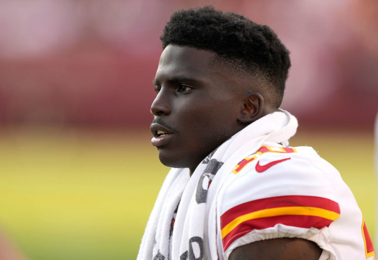 Tyreek Hill Issues Warning To Ravens Players Trash-Talking Him After He ...