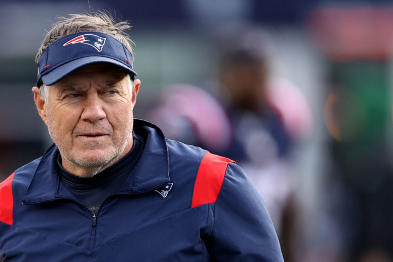 Bill Belichick Reportedly Gives Underpaid New England Coaches Thousands ...