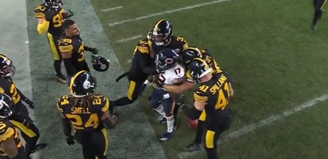 Steelers Players Grabbed & Pushed Jakeem Grant To Touch Ball After Punt ...