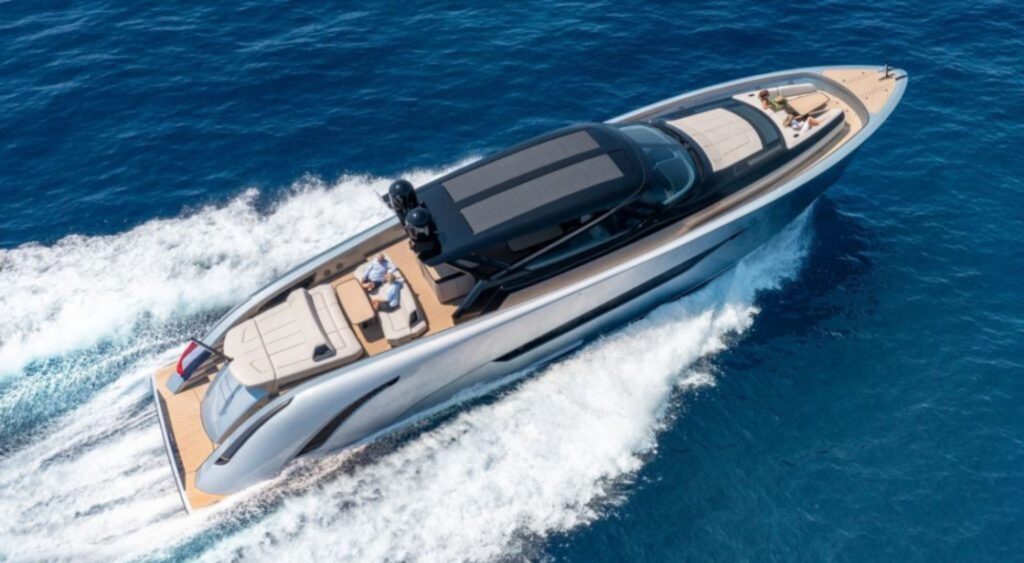 tom brady yacht wajer 77