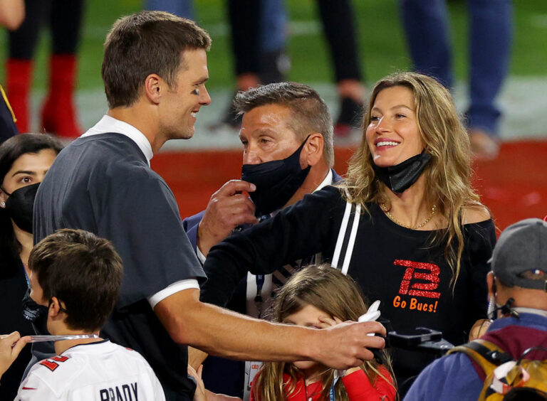 Tom Brady Reveals The One Thing He & His Supermodel Wife Argue About ...