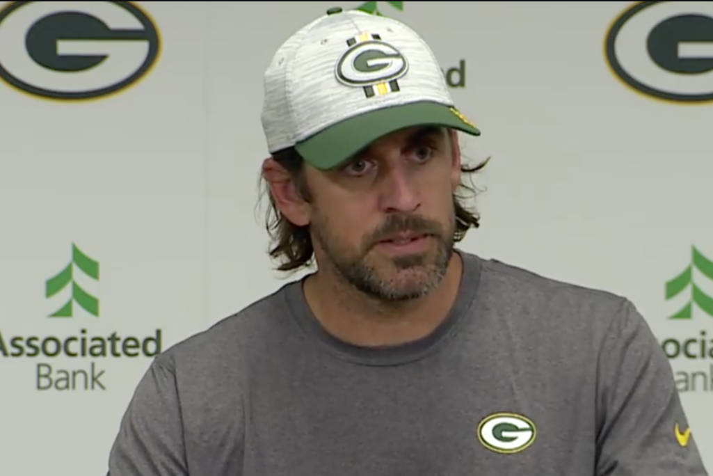 Aaron Rodgers Offers Hall of Fame-Worthy Response to Davante Adams