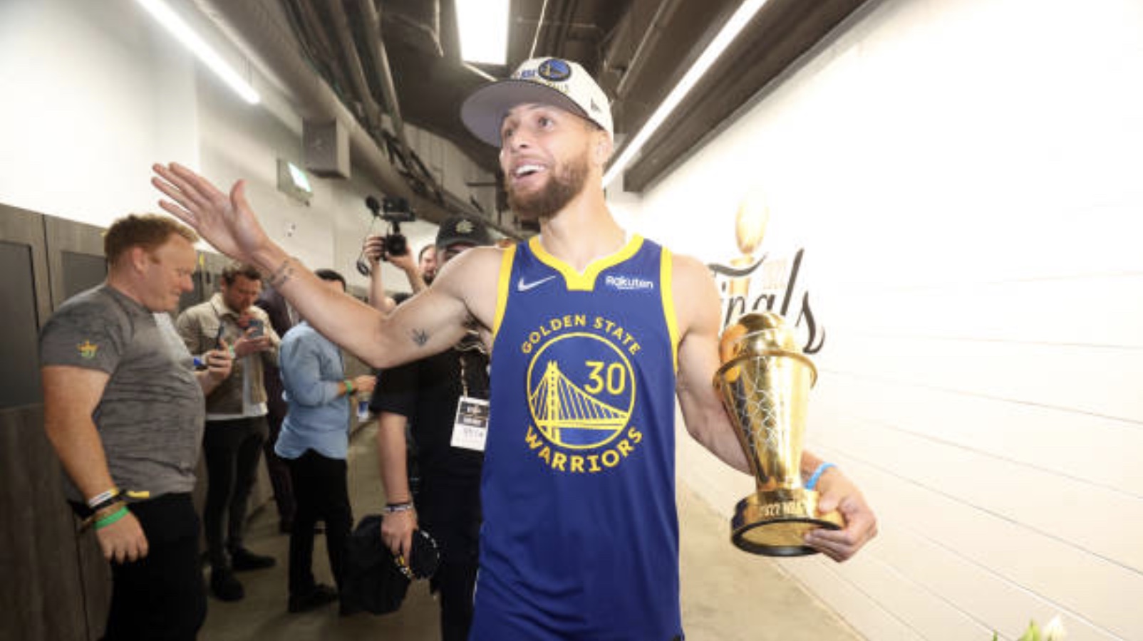 Stephen Curry modeled viral ring celebration after Aaron Donald