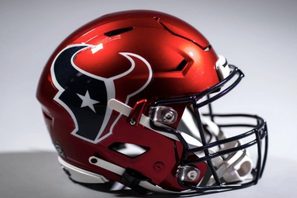 nfl-fans-absolutely-loved-the-houston-texans-unveiling-new-battle-red