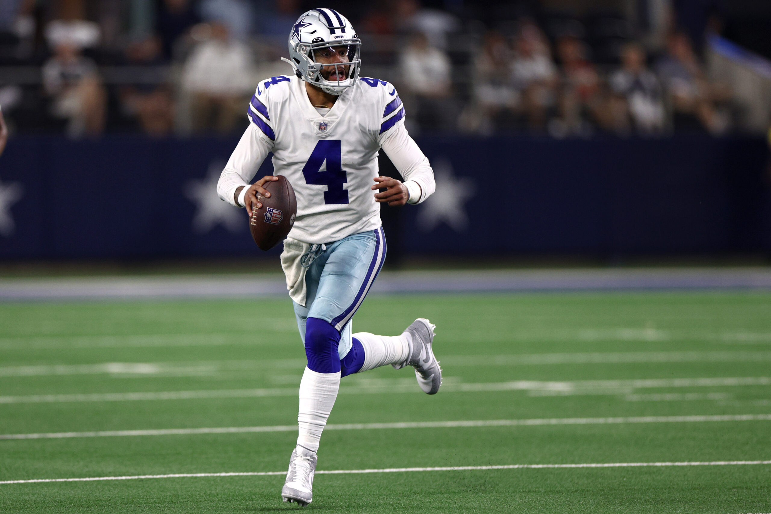 Cowboys QB Dak Prescott Has No Timeline To Start Throwing