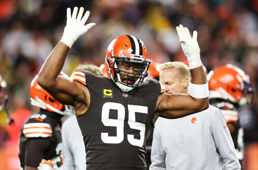 Browns star Myles Garrett suffers minor injuries after his Porsche involved  in rollover accident - The Boston Globe