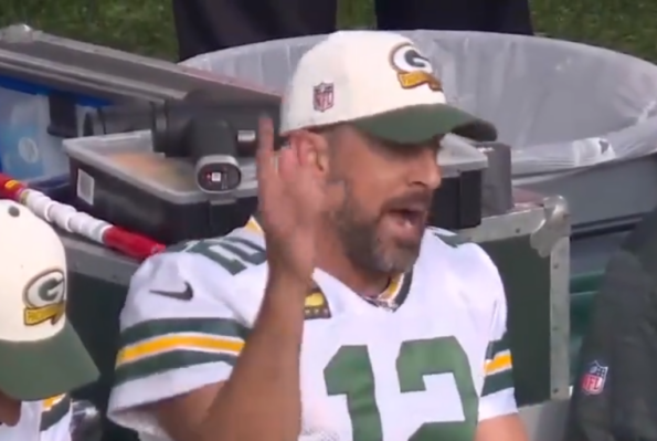 TV Cameras Caught Aaron Rodgers Extremely Pissed Off On Sidelines Vs ...