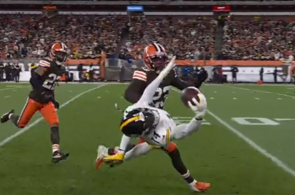 Steelers WR George Pickens Just Made The Best One-Handed Catch Of The ...