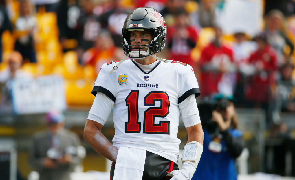 Tampa Bay Buccaneers quarterback Tom Brady looks on during loss to Pittsburgh Steelers.