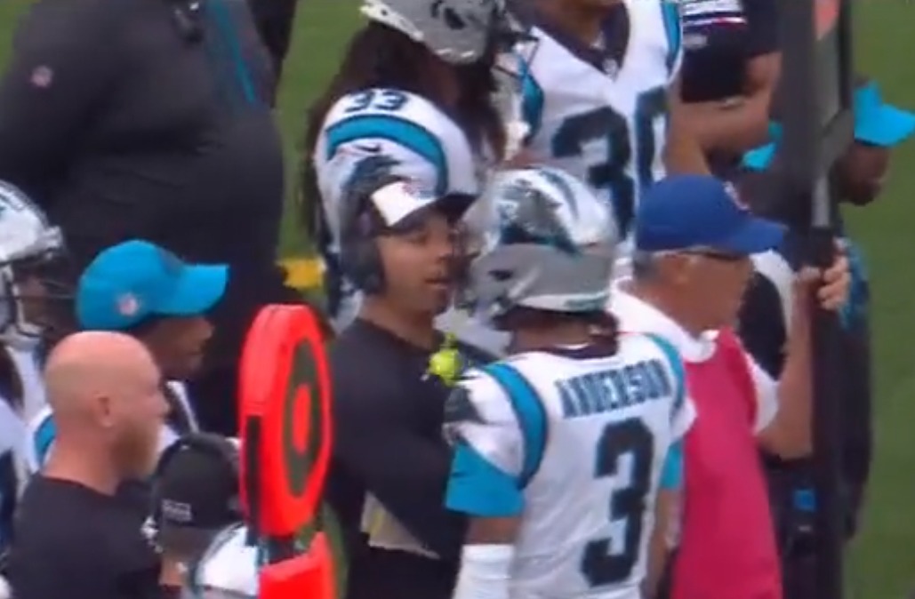 Robbie Anderson Tries To Fight Panthers WR Coach