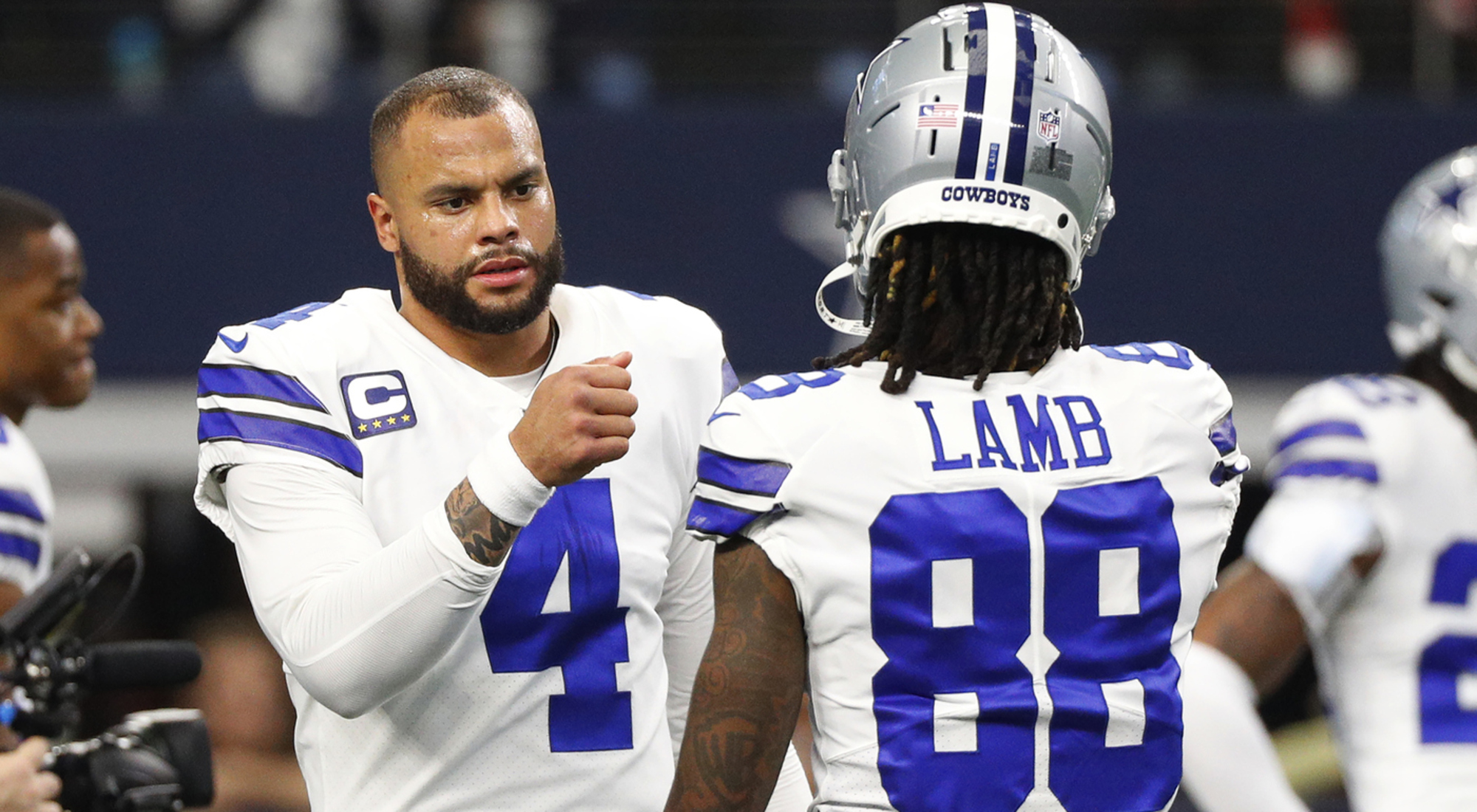 Cowboys' Lamb 'not a fan' of Prescott running the ball