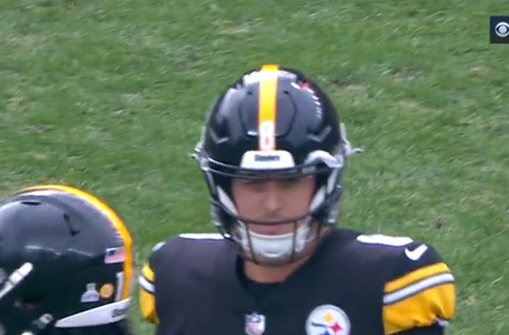 Steelers Bench Mitch Trubisky For Kenny Pickett