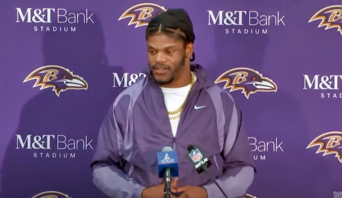 Lamar Jackson blasts fan on Twitter after Ravens stumble in Jacksonville 