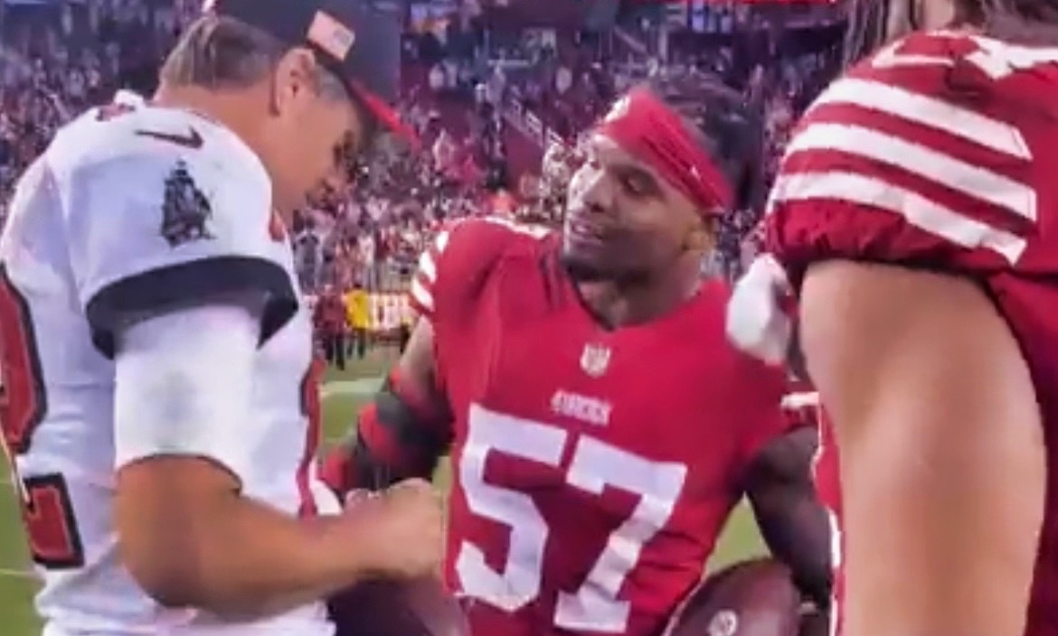 49ers LB Dre Greenlaw gets Tom Brady's autograph on intercepted ball  following game - DraftKings Network