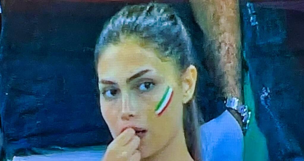 Look Social Media Falls In Love With Gorgeous Iranian Fan At World Cup Offers Her Green Card