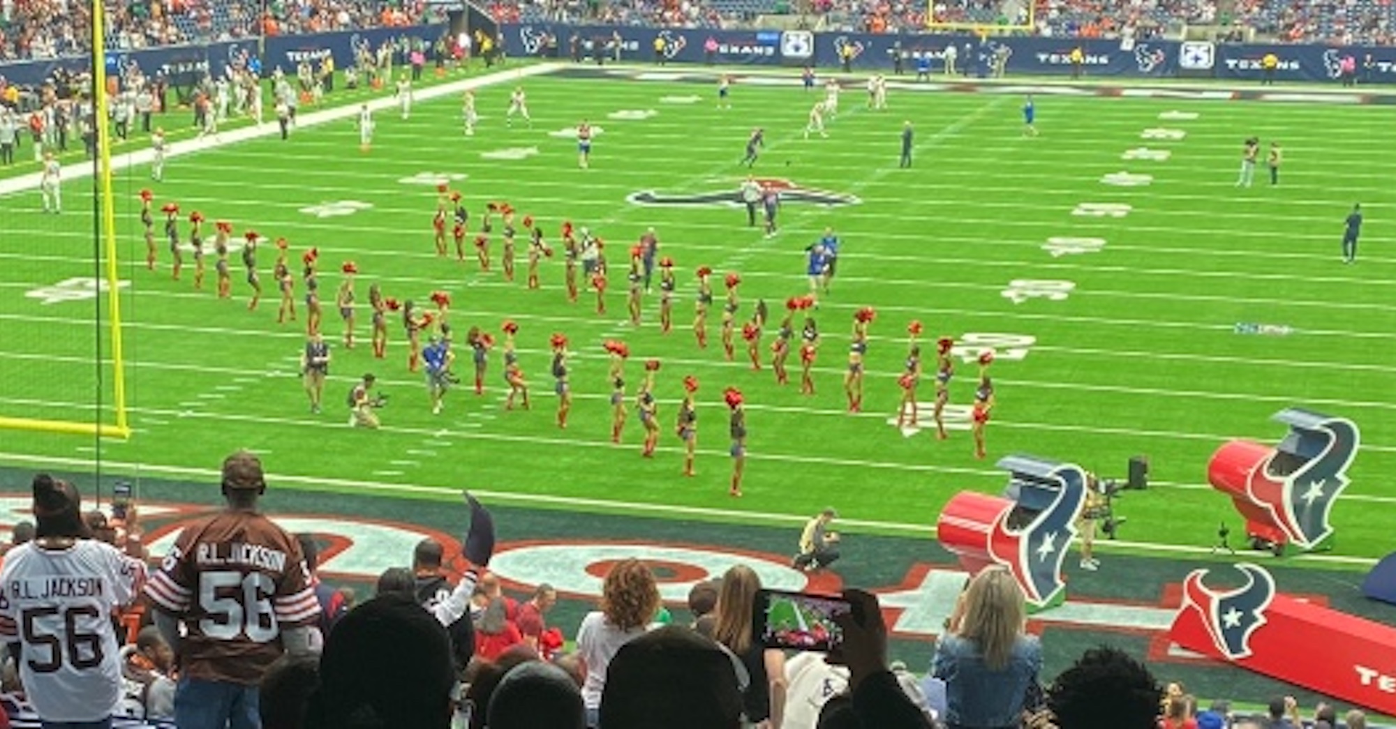 NRG Stadium crowd shortly before kickoff vs Jets : r/Texans