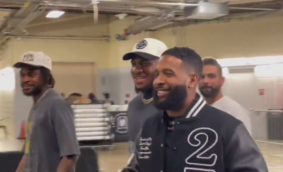 Odell Beckham Jr. Shows Up To Mavs Game With Dallas Players