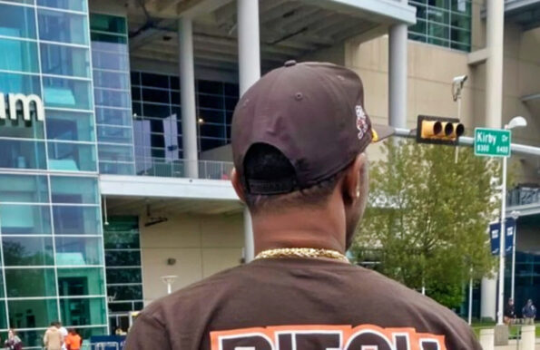 Browns Fan Showed Off His Deshaun Watson Massage T-Shirt