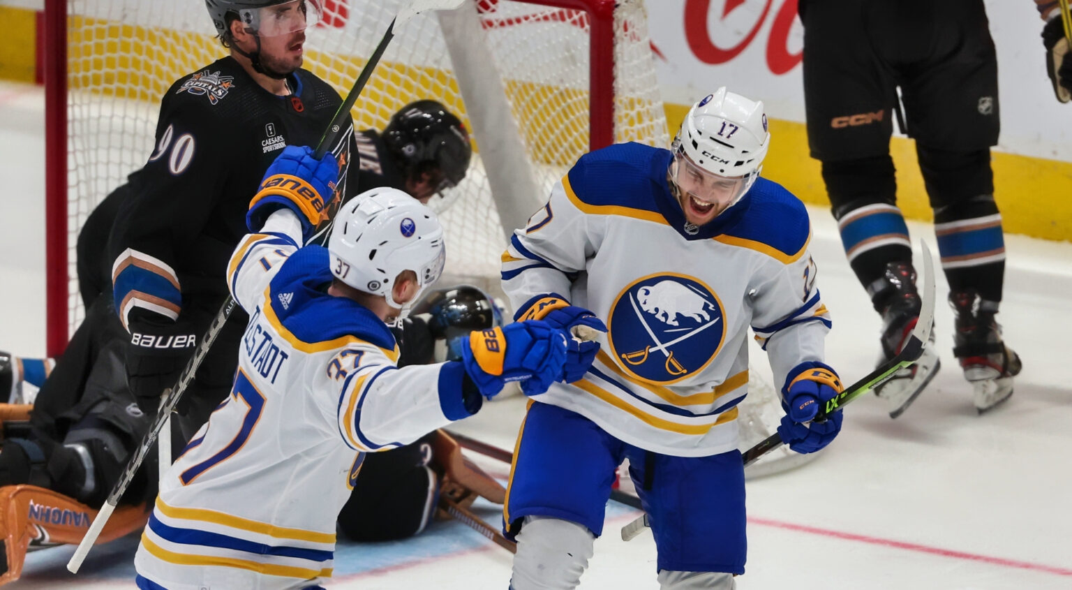 Buffalo Sabres Players Honored Damar Hamlin Pregame