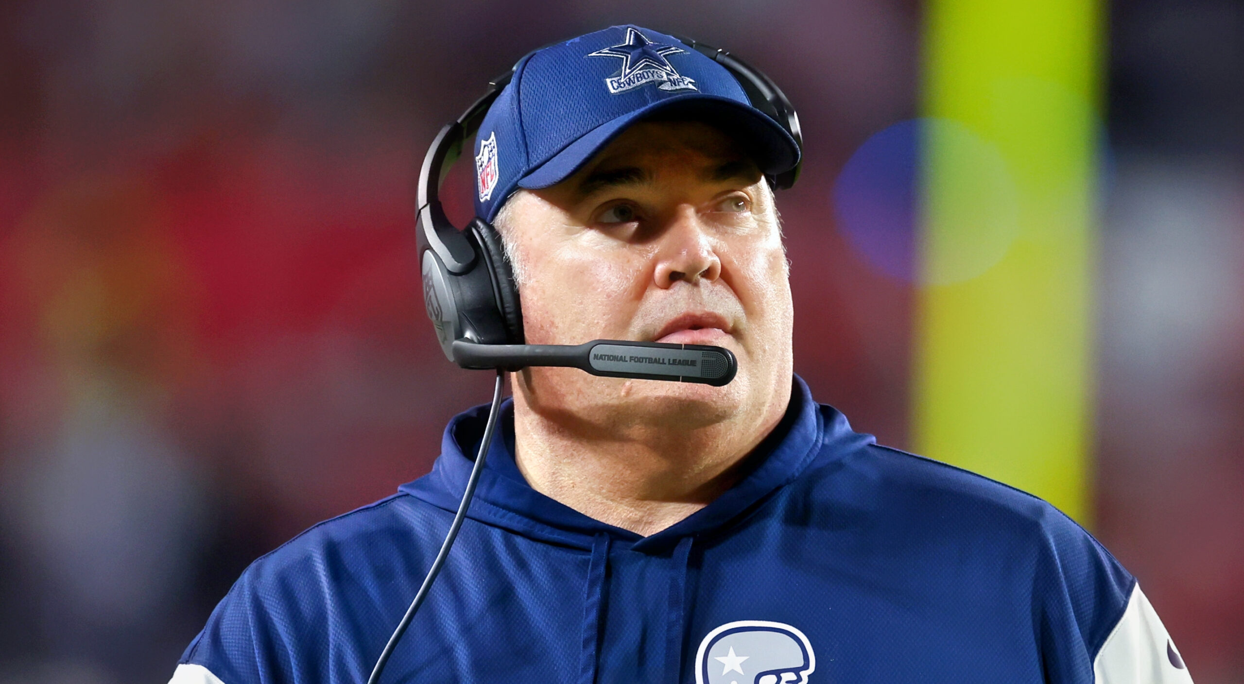 Social Media Was Confused By The Logo On Mike McCarthy's Hoodie During  Cowboys' Blowout Playoff Win vs. Bucs (PIC + TWEETS)