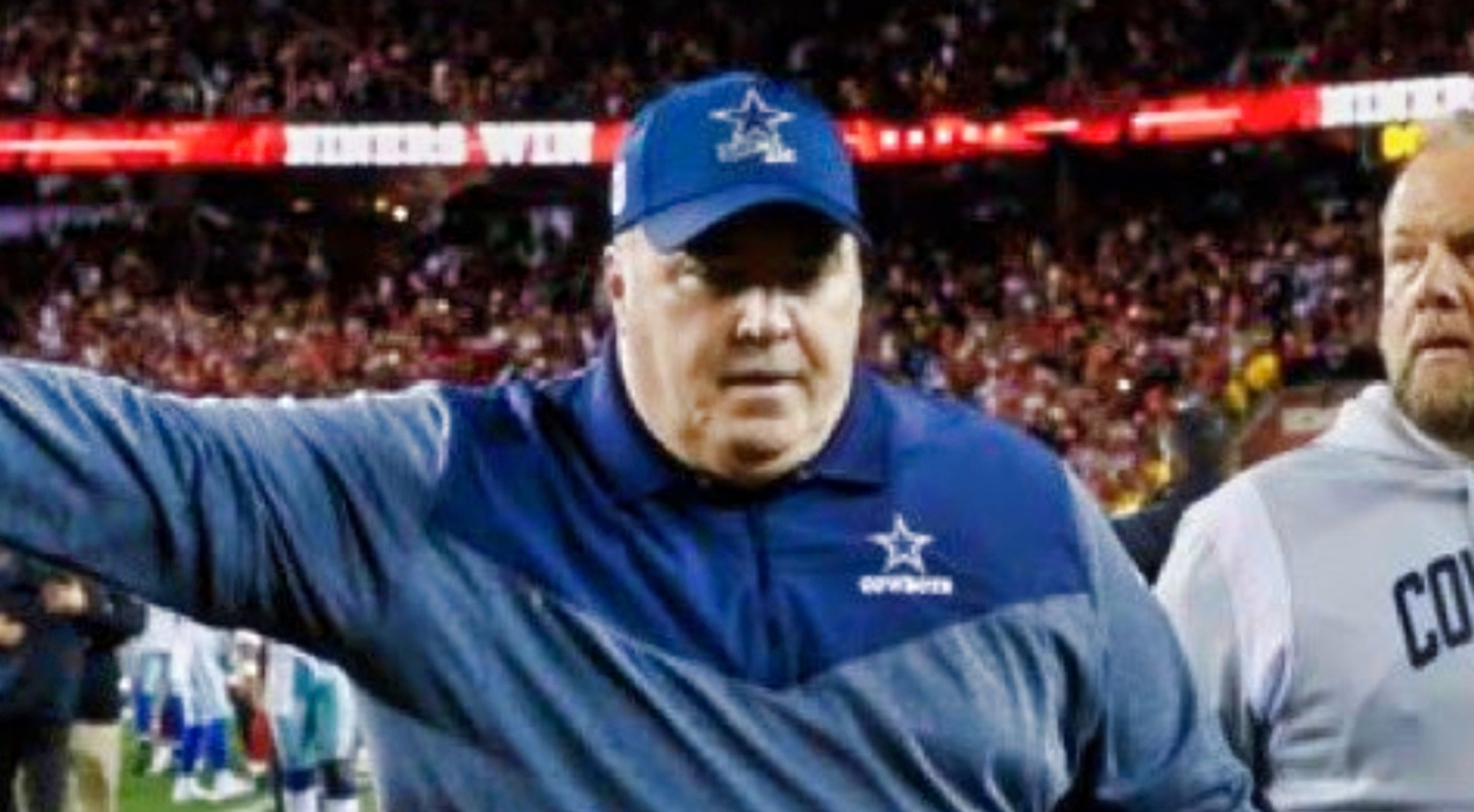 Cowboys' Mike McCarthy stiff-arms cameraman after loss to 49ers