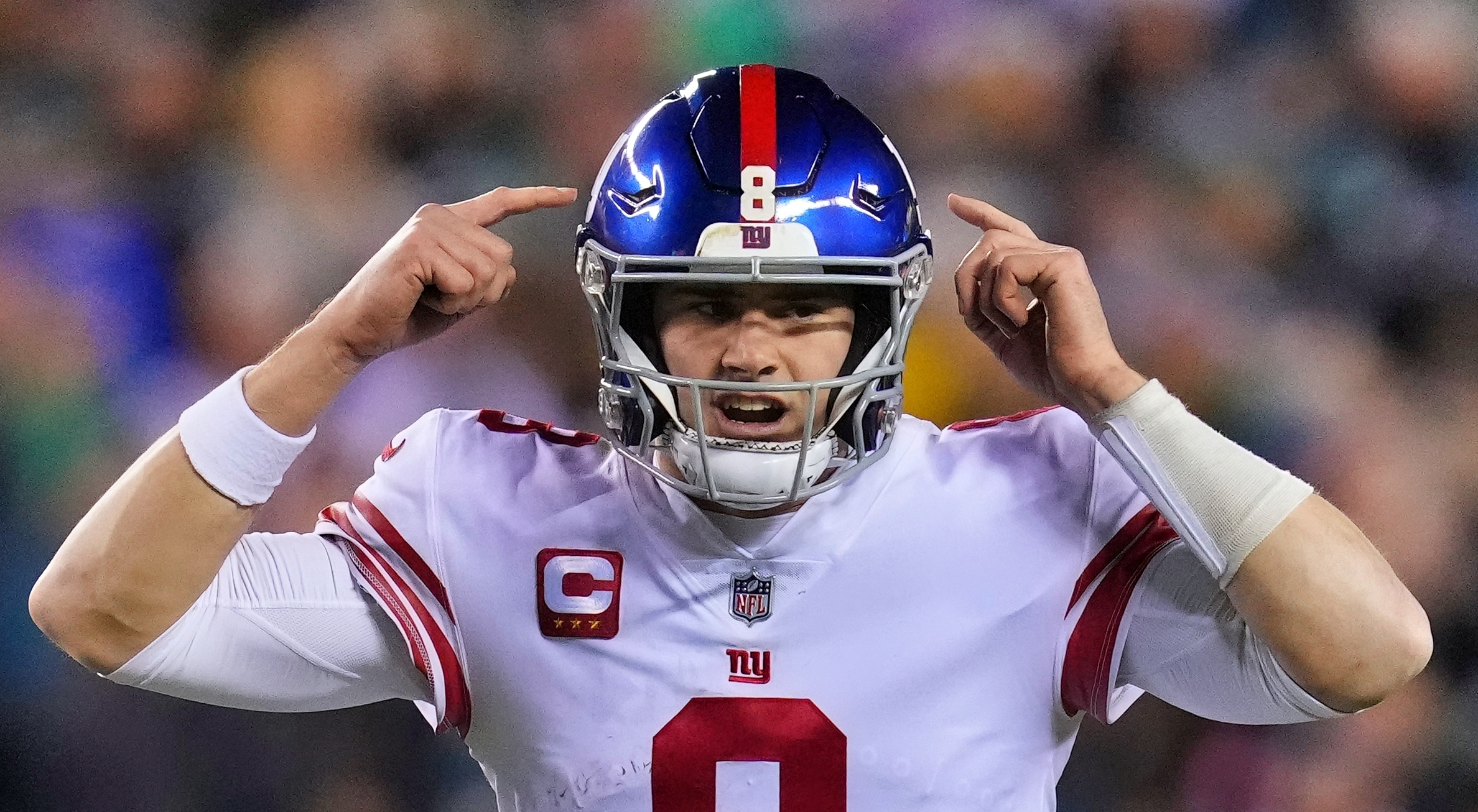 Giants' Daniel Jones switching agents as contract negotiations loom