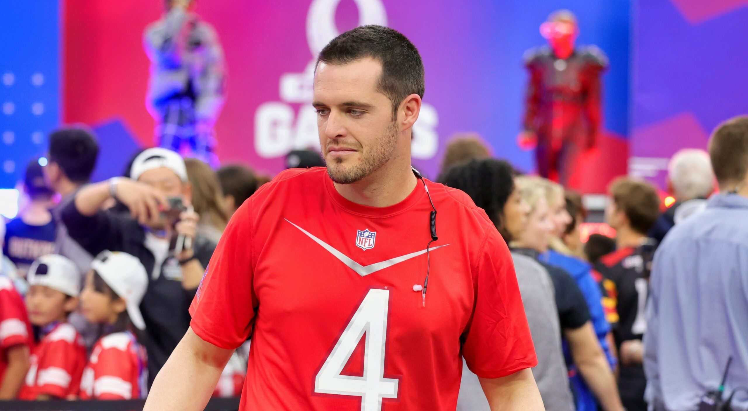 Derek Carr's brother shares image of Raiders star in Saints jersey, deletes  tweet soon after