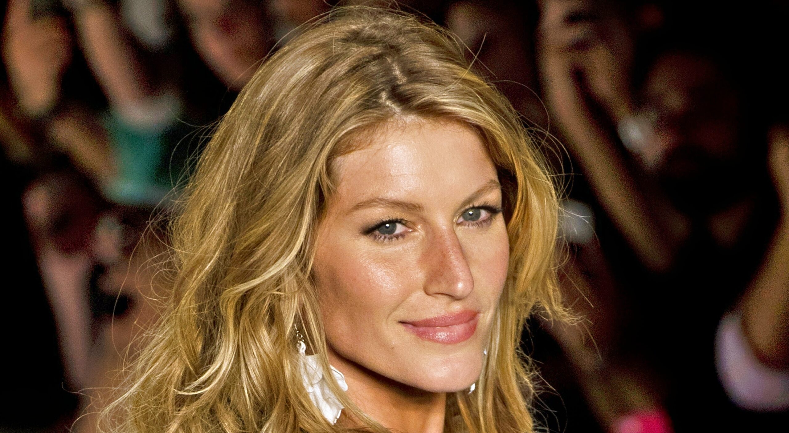 Gisele Bundchen Continues To Stun In Sexy Beach Swimsuits