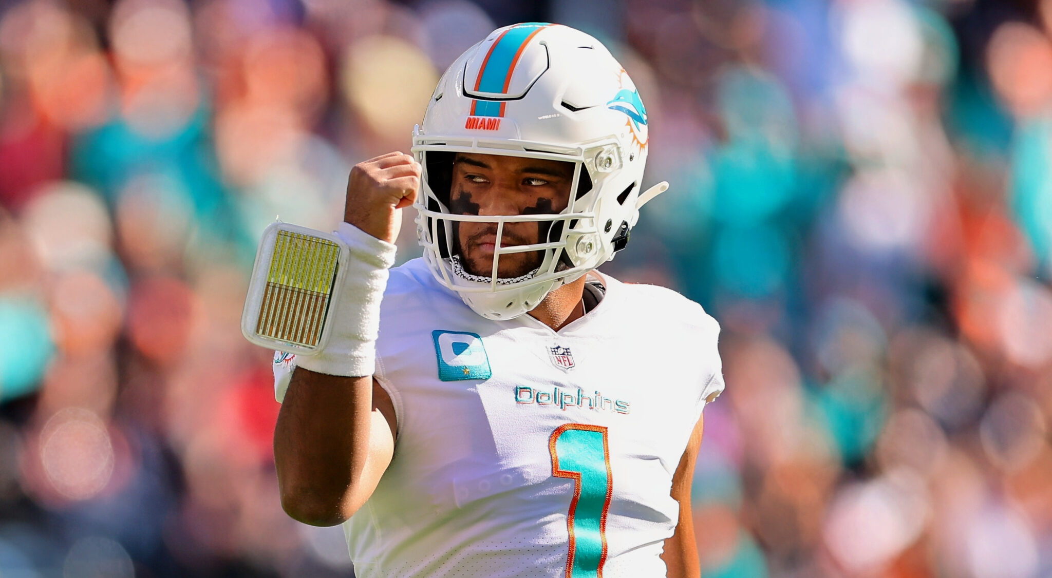 Trade Idea Has Dolphins Landing Pro Bowl TE For Tua Tagovailoa